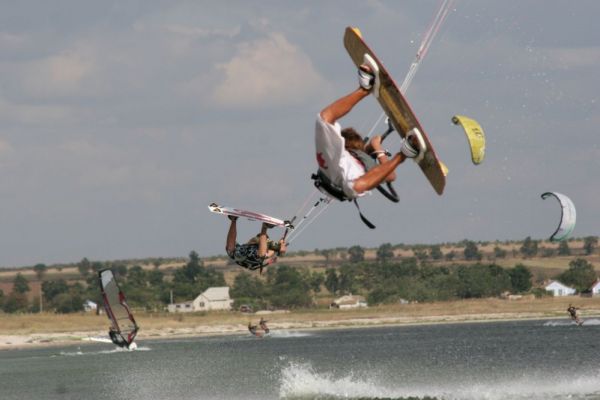 ������� ��� ��������� ���� � ������ ������
 ============== 
KITEBATTLE 2008 1 ����
��������� � PashoK
