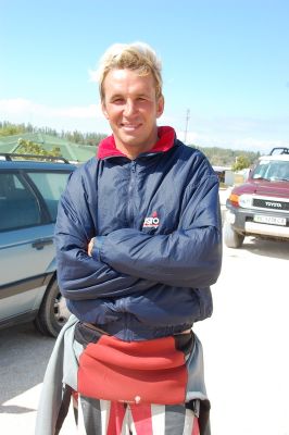       
 ============== 
 .  .
