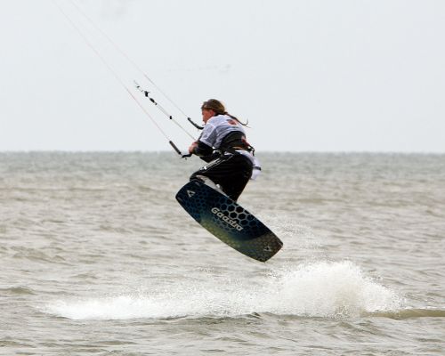       
 ============== 
 : Kirilovka Kite Champ II 2008