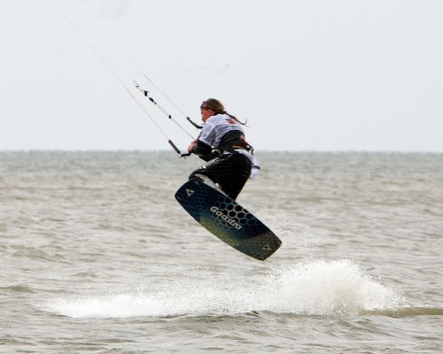       
 ============== 
 : Kirilovka Kite Champ II 2008