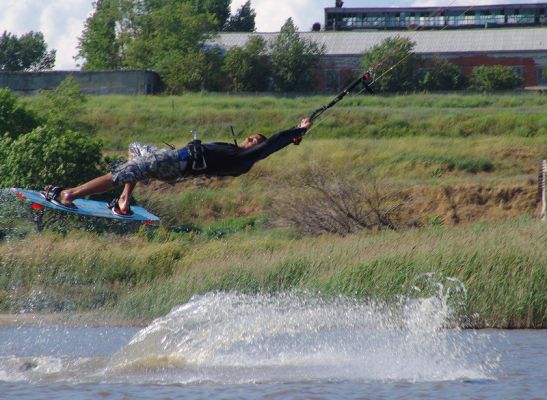 ������� ��� ��������� ���� � ������ ������
 ============== 
 ���������  ( kiteschool.ru )
